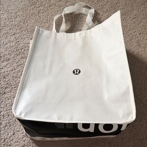 Lululemon White shopping Bag